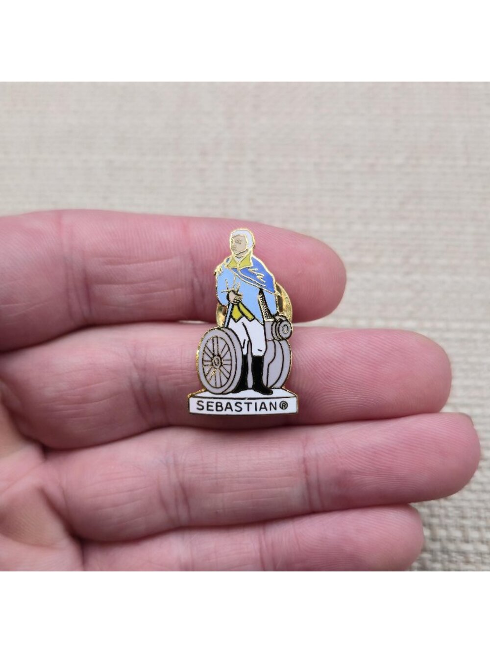 Vintage Sebastian Miniature George Washington Cannon Society Lapel Pin A8587